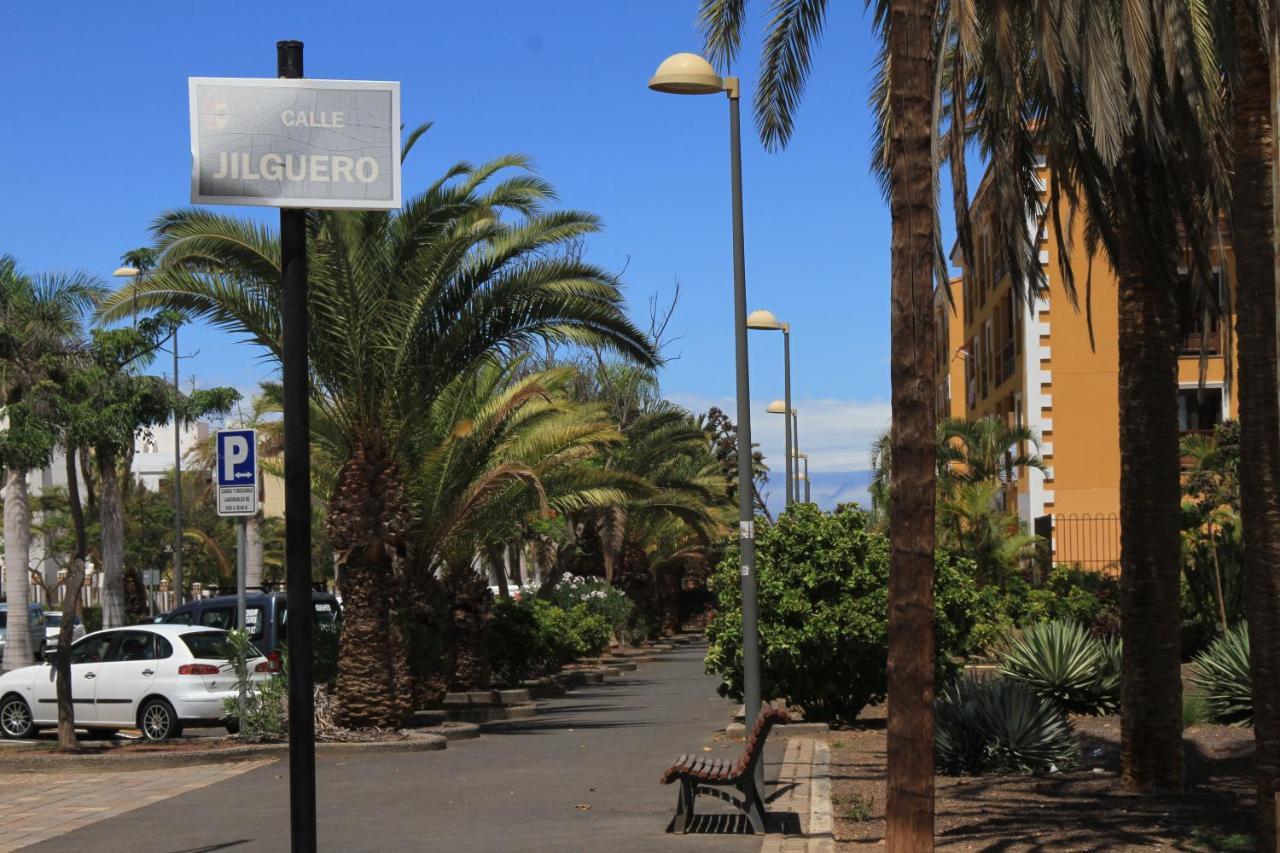 Spacious Apartment With Large Private Garden In Palm Mar Exteriör bild
