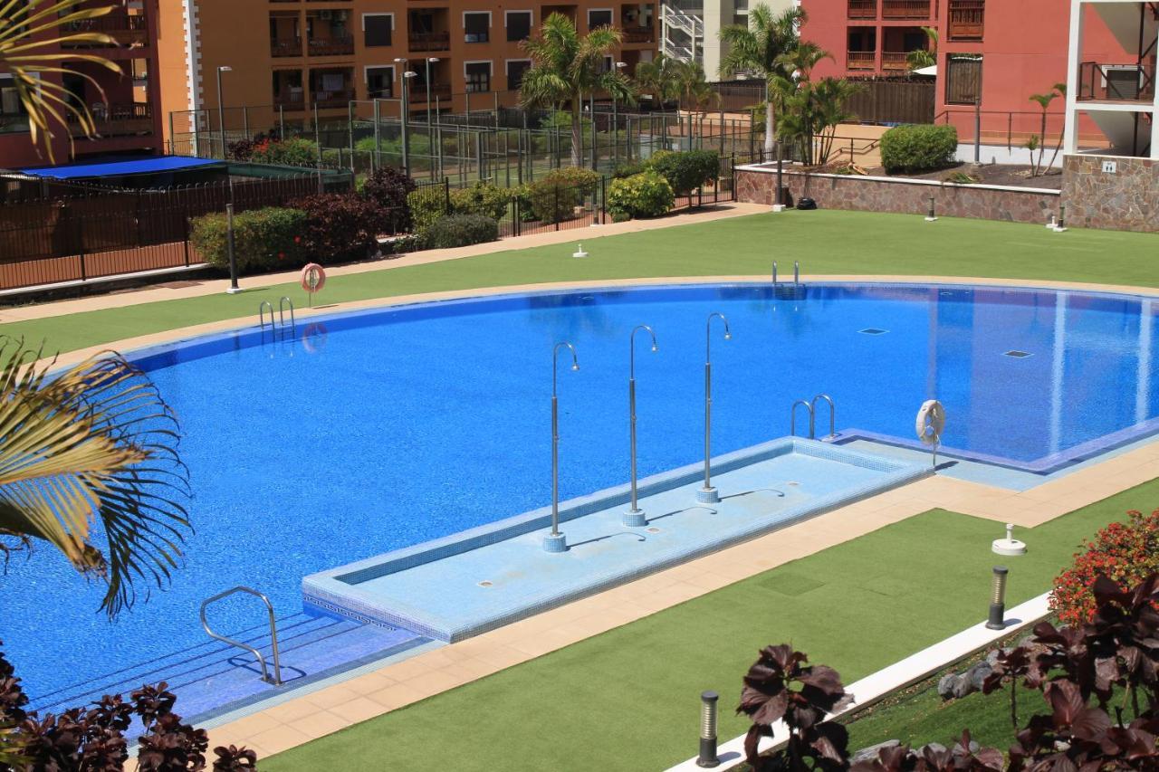 Spacious Apartment With Large Private Garden In Palm Mar Exteriör bild