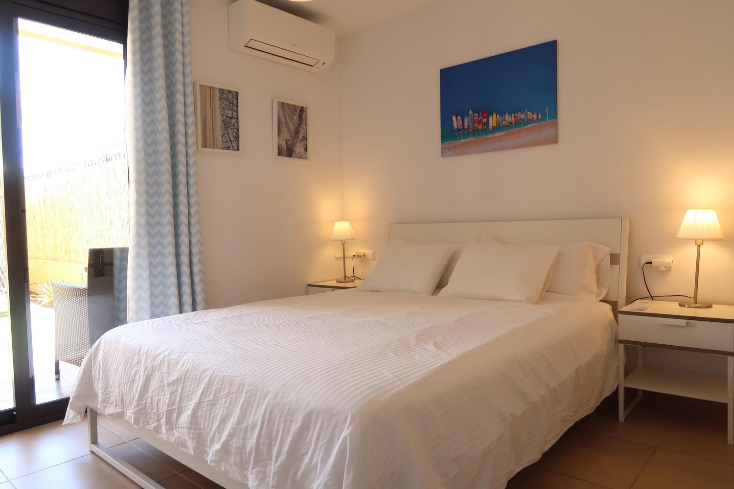 Spacious Apartment With Large Private Garden In Palm Mar Exteriör bild